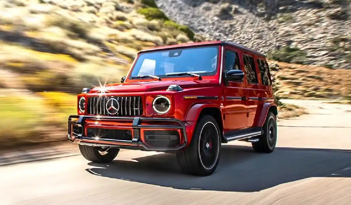 Mercedes-Benz - G-Class 400d AMG Line - Luxury Car Rentals - Preowned Luxury Car - Exclusive Concierge Club.webp